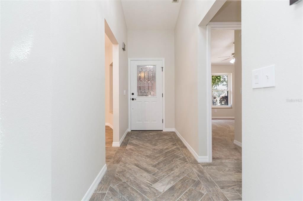 В аренду: $1,800 (2 спален, 2 ванн, 1496 Квадратных фут)