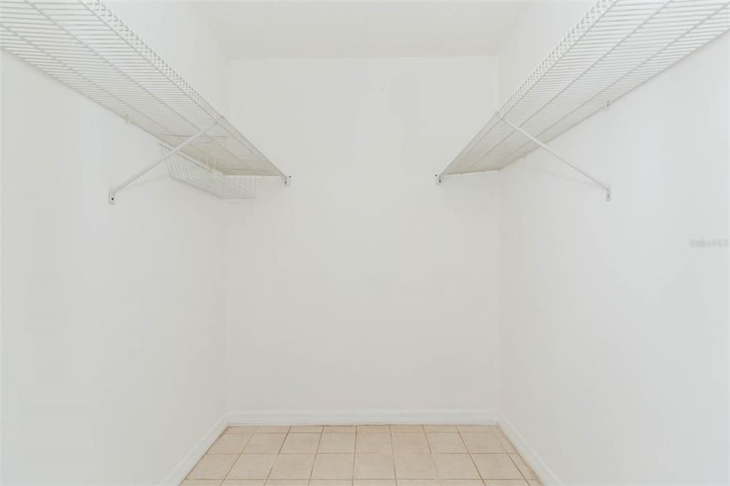 В аренду: $1,800 (2 спален, 2 ванн, 1496 Квадратных фут)