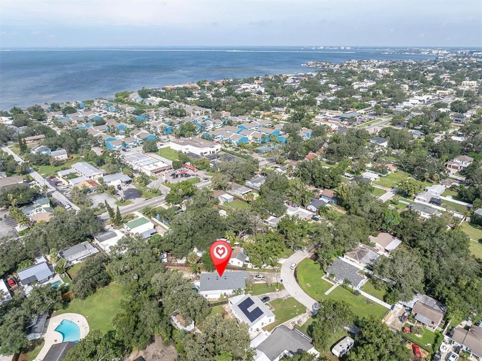 На продажу: $499,900 (0.33 acres)