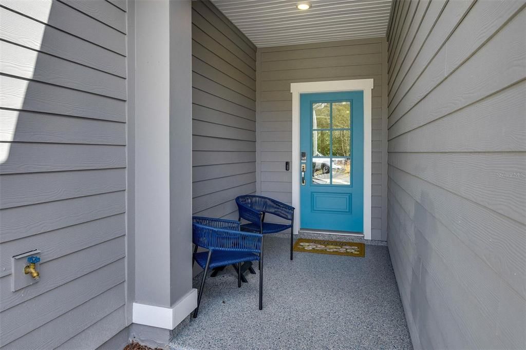 For Sale: $389,500 (3 beds, 2 baths, 1853 Square Feet)