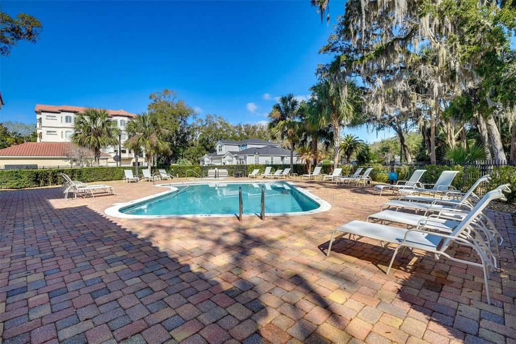 For Sale: $389,500 (3 beds, 2 baths, 1853 Square Feet)