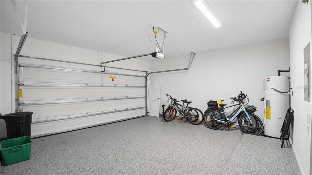 For Sale: $389,500 (3 beds, 2 baths, 1853 Square Feet)