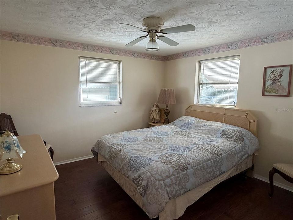 En Venta: $215,000 (2 camas, 1 baños, 1188 Pies cuadrados)