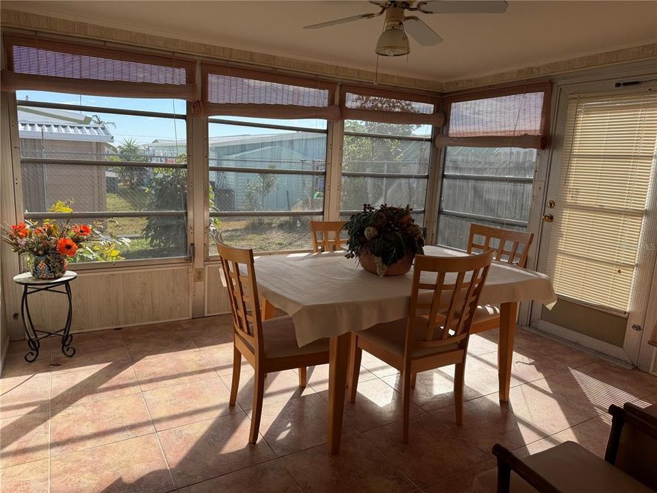 En Venta: $215,000 (2 camas, 1 baños, 1188 Pies cuadrados)