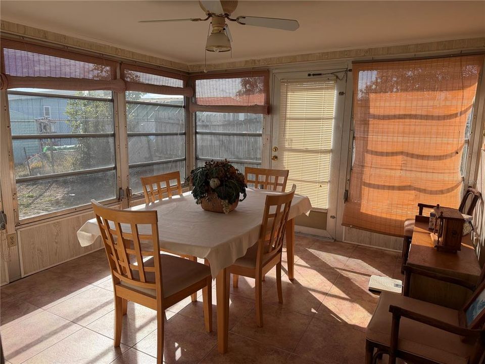 En Venta: $215,000 (2 camas, 1 baños, 1188 Pies cuadrados)