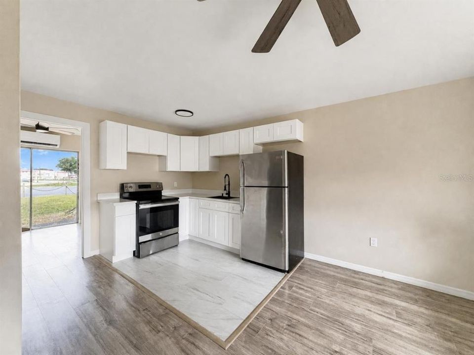 For Rent: $1,425 (1 beds, 1 baths, 432 Square Feet)
