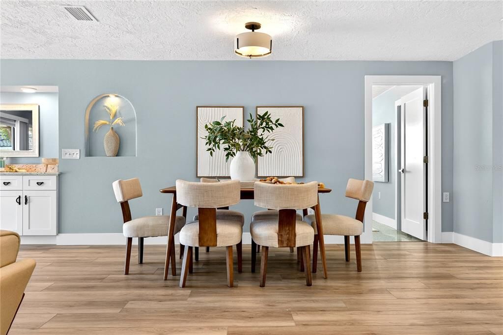 For Sale: $1,340,000 (3 beds, 2 baths, 1943 Square Feet)