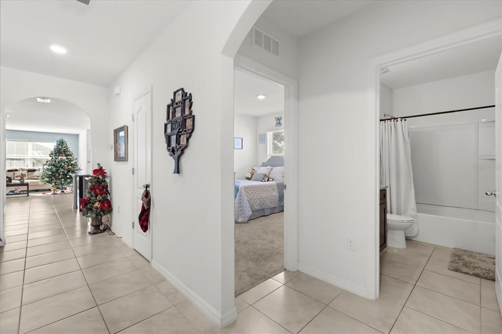 For Sale: $394,900 (4 beds, 2 baths, 1865 Square Feet)