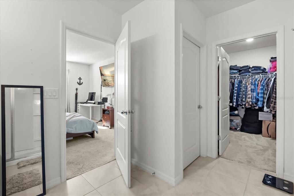 For Sale: $394,900 (4 beds, 2 baths, 1865 Square Feet)