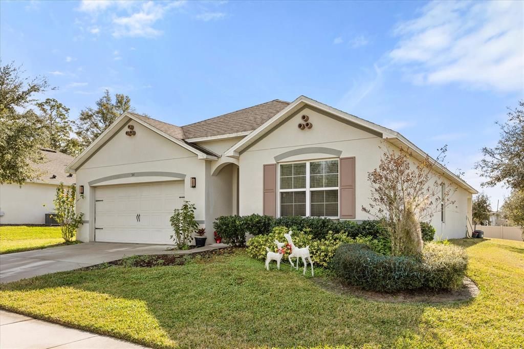 For Sale: $394,900 (4 beds, 2 baths, 1865 Square Feet)
