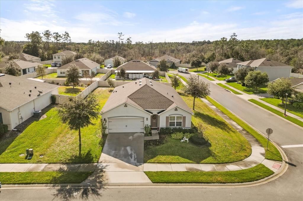 For Sale: $394,900 (4 beds, 2 baths, 1865 Square Feet)