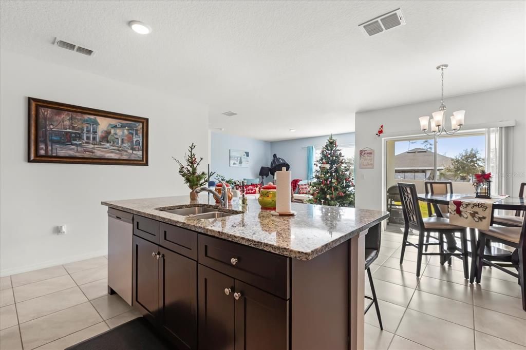 For Sale: $394,900 (4 beds, 2 baths, 1865 Square Feet)
