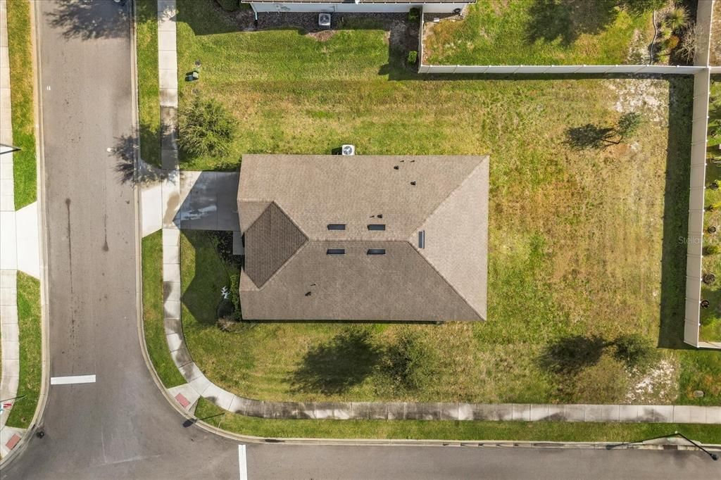 For Sale: $394,900 (4 beds, 2 baths, 1865 Square Feet)