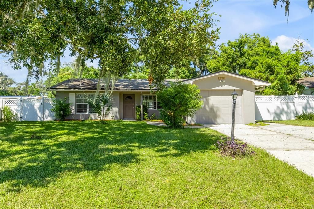 En Venta: $299,900 (2 camas, 2 baños, 1352 Pies cuadrados)