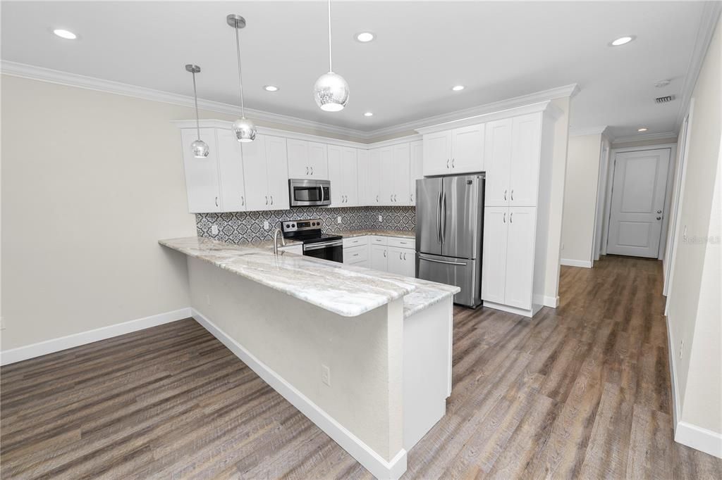 For Sale: $469,900 (3 beds, 2 baths, 1800 Square Feet)