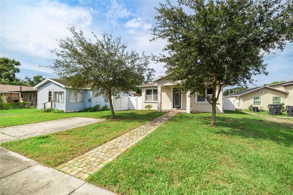 For Sale: $469,900 (3 beds, 2 baths, 1800 Square Feet)