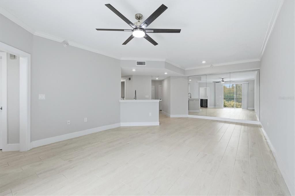 En Venta: $214,000 (1 camas, 1 baños, 1072 Pies cuadrados)