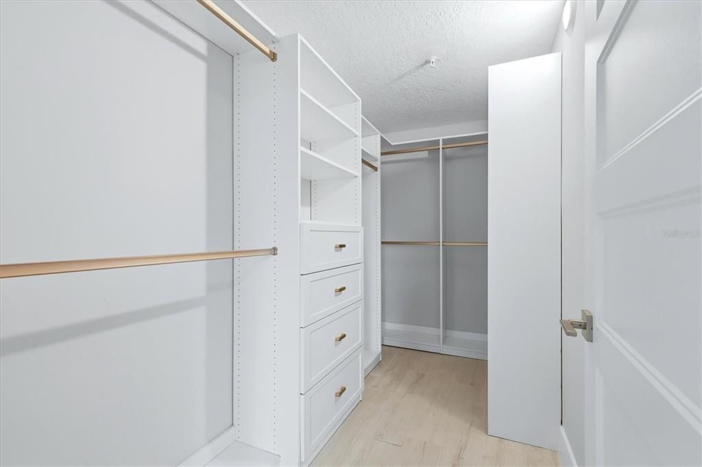 En Venta: $214,000 (1 camas, 1 baños, 1072 Pies cuadrados)