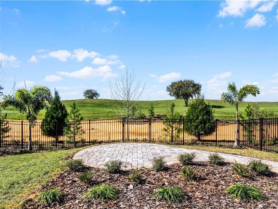 For Sale: $850,000 (4 beds, 3 baths, 2837 Square Feet)