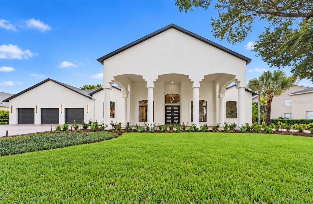 Active With Contract: $1,545,000 (6 beds, 5 baths, 3702 Square Feet)