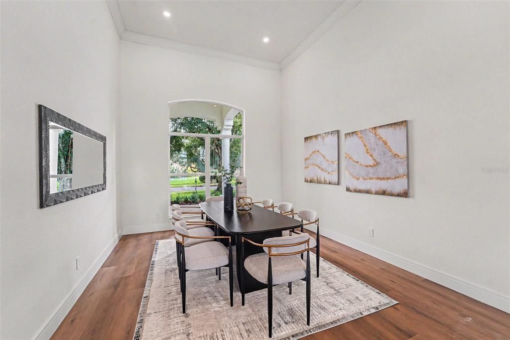 Active With Contract: $1,545,000 (6 beds, 5 baths, 3702 Square Feet)