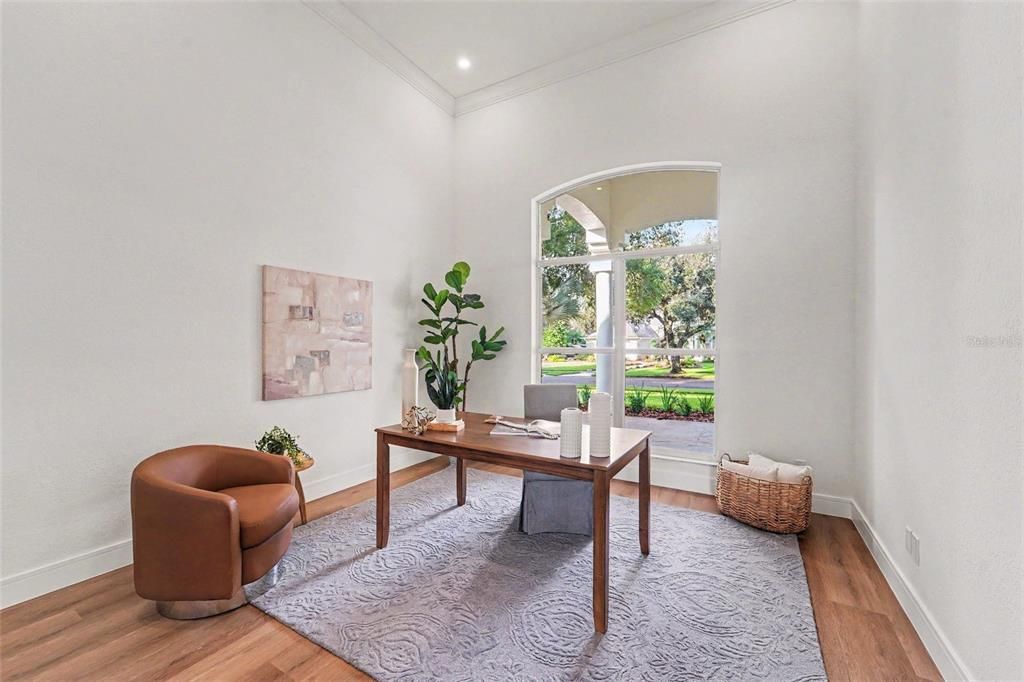 Active With Contract: $1,545,000 (6 beds, 5 baths, 3702 Square Feet)