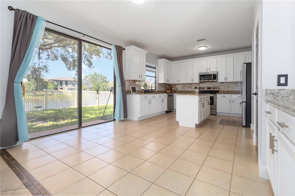 For Sale: $524,900 (5 beds, 3 baths, 3004 Square Feet)