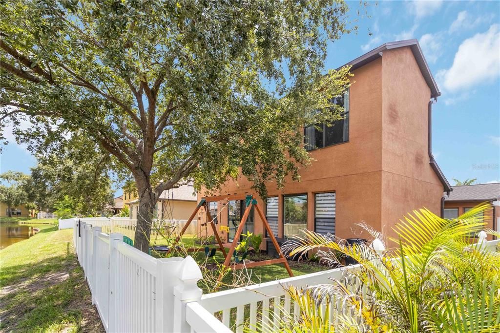 For Sale: $524,900 (5 beds, 3 baths, 3004 Square Feet)