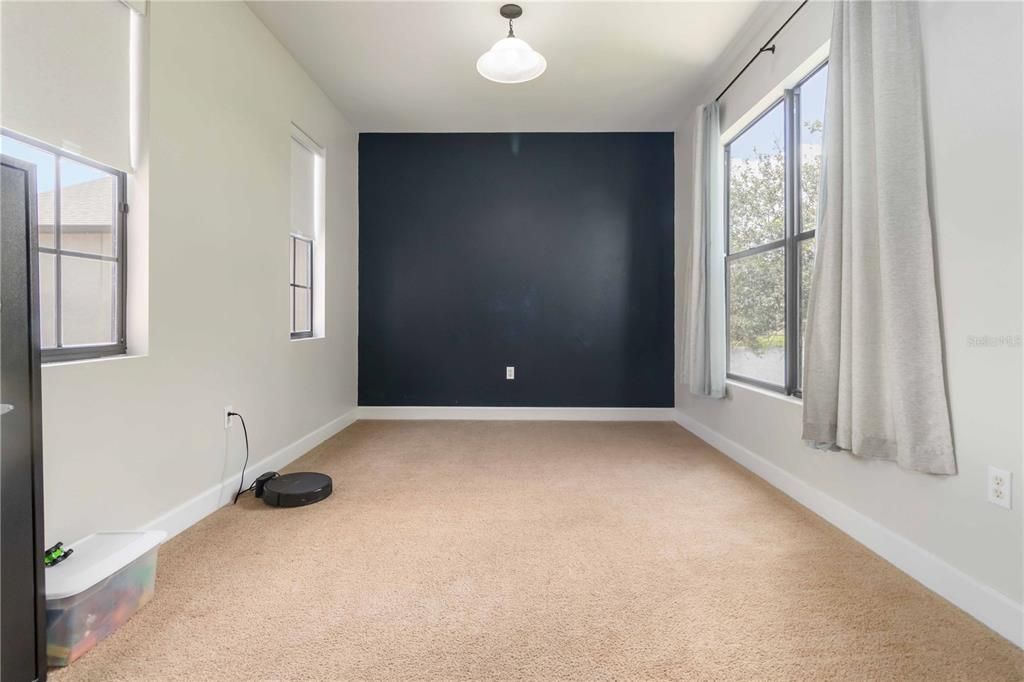 For Sale: $524,900 (5 beds, 3 baths, 3004 Square Feet)
