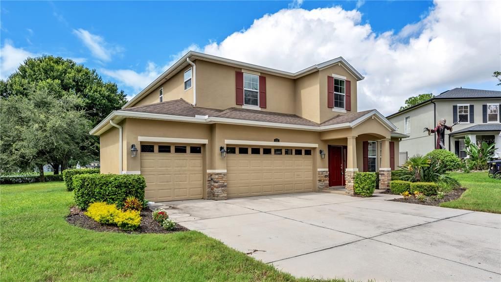 For Sale: $459,000 (4 beds, 3 baths, 3051 Square Feet)