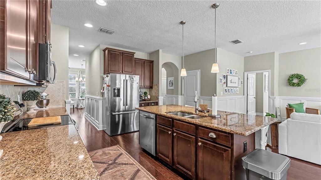 For Sale: $459,000 (4 beds, 3 baths, 3051 Square Feet)