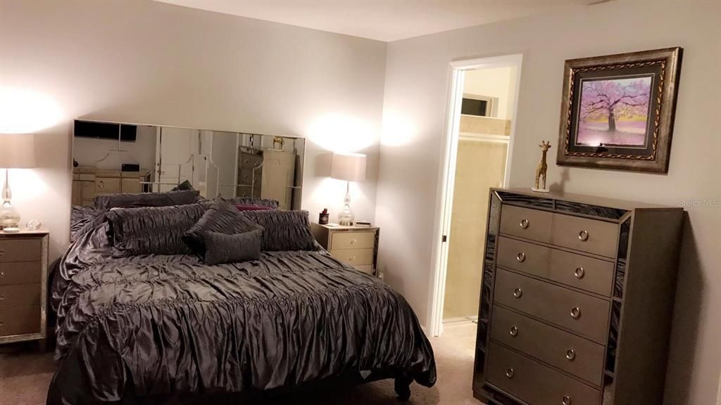 For Rent: $2,600 (3 beds, 2 baths, 2144 Square Feet)