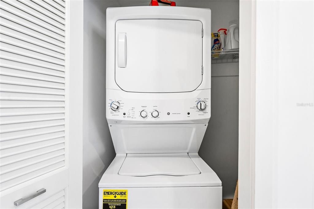 For Rent: $5,495 (1 beds, 1 baths, 1225 Square Feet)