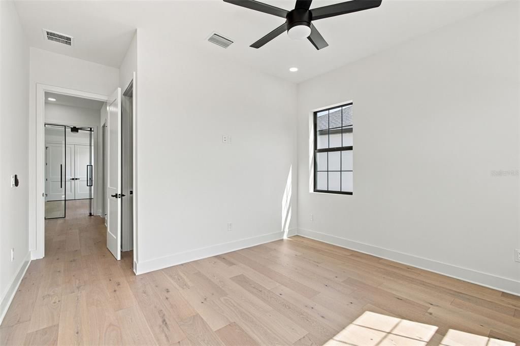 For Sale: $1,295,000 (4 beds, 4 baths, 3090 Square Feet)