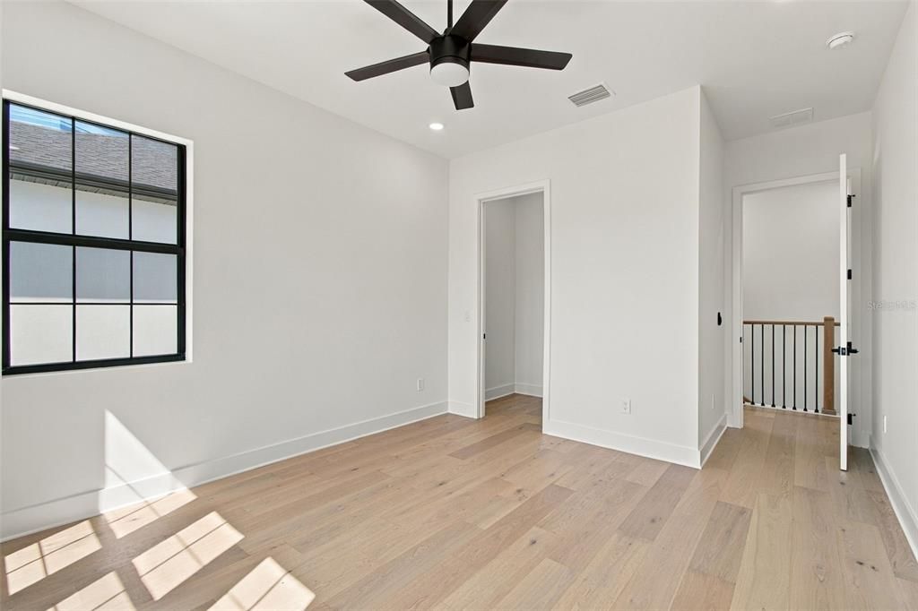 For Sale: $1,295,000 (4 beds, 4 baths, 3090 Square Feet)