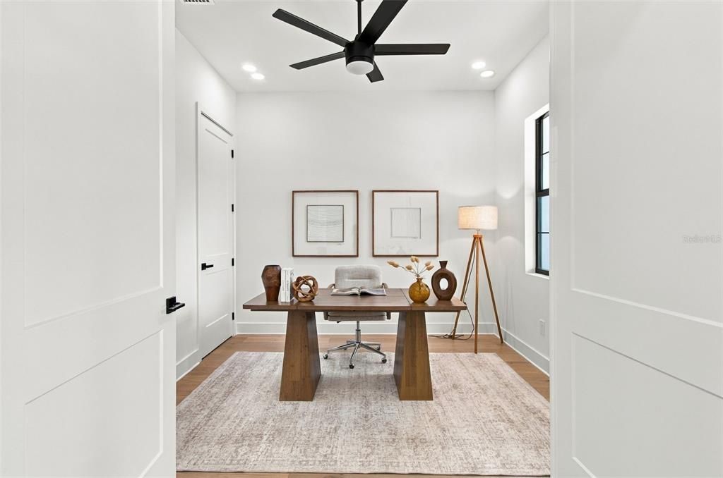 For Sale: $1,295,000 (4 beds, 4 baths, 3090 Square Feet)