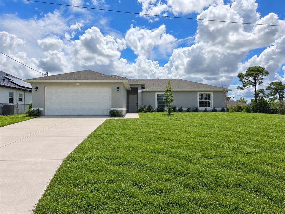 For Sale: $313,000 (3 beds, 2 baths, 1502 Square Feet)