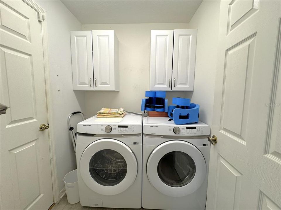 В аренду: $1,900 (3 спален, 2 ванн, 1516 Квадратных фут)