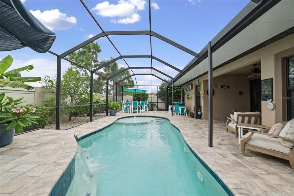 For Sale: $515,000 (4 beds, 3 baths, 2421 Square Feet)