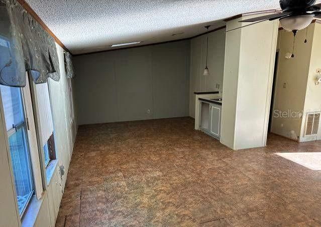 For Sale: $178,000 (2 beds, 2 baths, 1848 Square Feet)