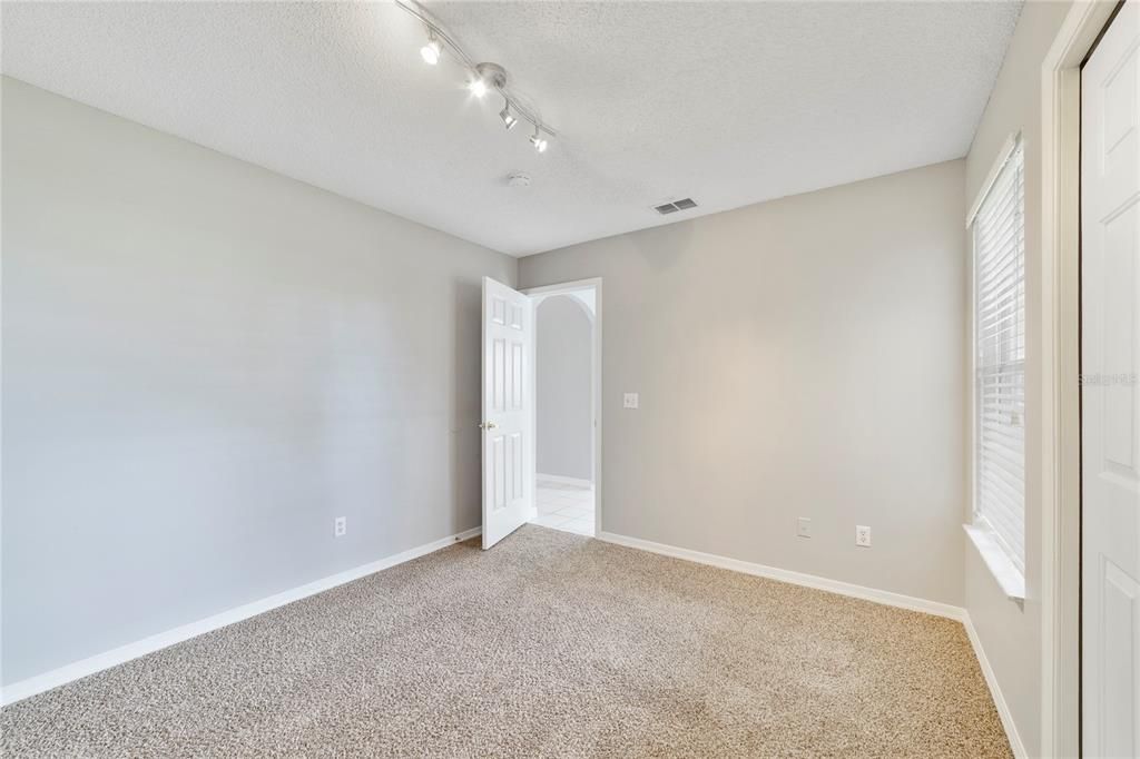 For Sale: $299,000 (3 beds, 2 baths, 1362 Square Feet)