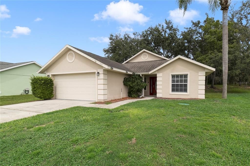 For Sale: $299,000 (3 beds, 2 baths, 1362 Square Feet)
