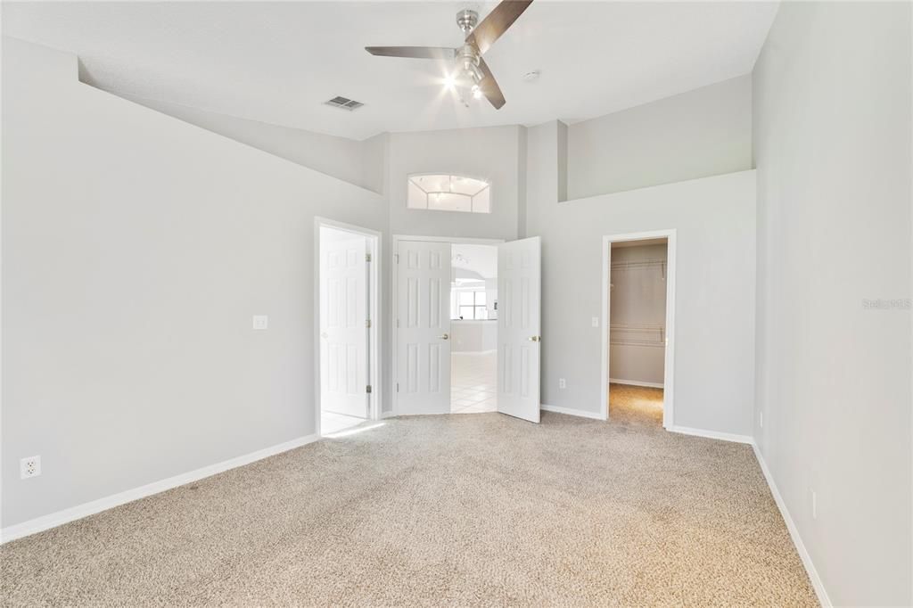 For Sale: $299,000 (3 beds, 2 baths, 1362 Square Feet)