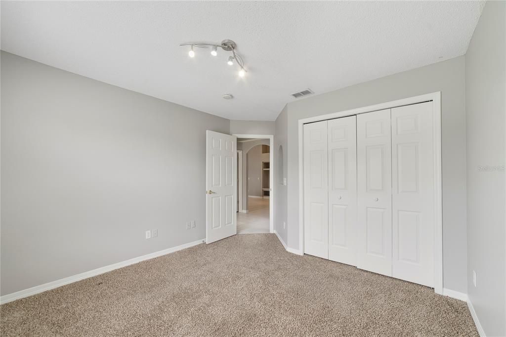 For Sale: $299,000 (3 beds, 2 baths, 1362 Square Feet)
