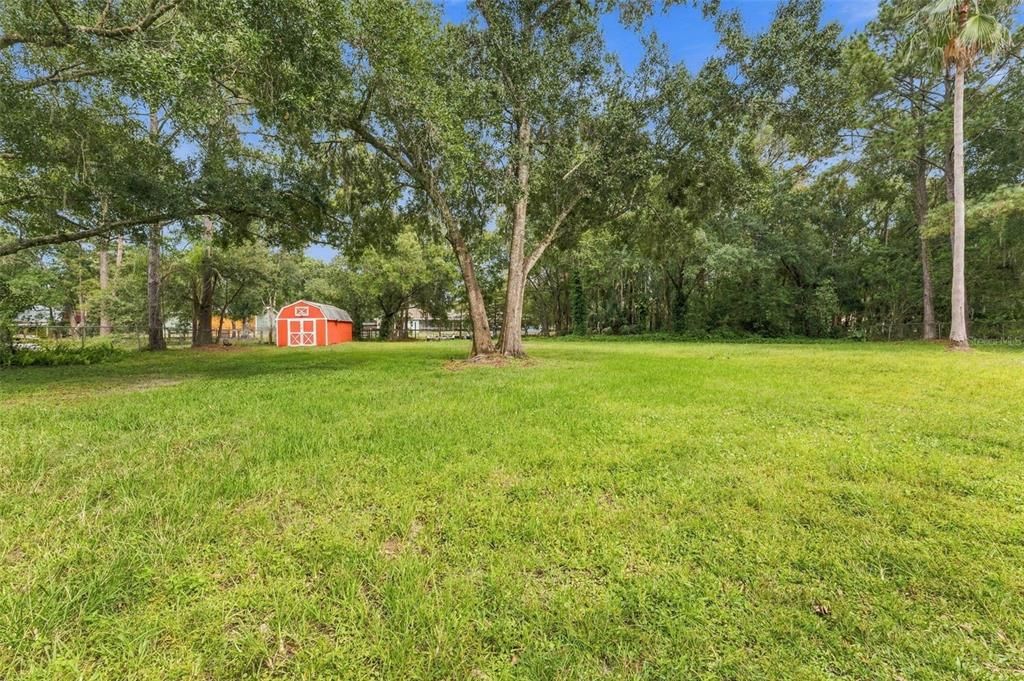En Venta: $650,000 (4 camas, 2 baños, 2501 Pies cuadrados)