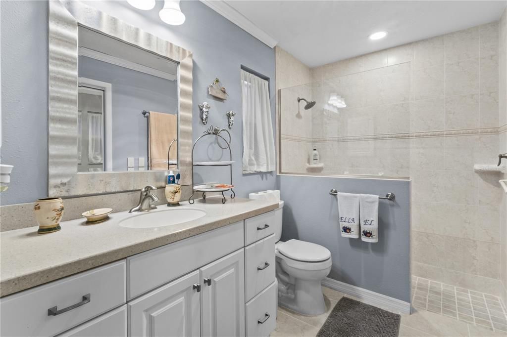 For Sale: $579,900 (3 beds, 2 baths, 1797 Square Feet)