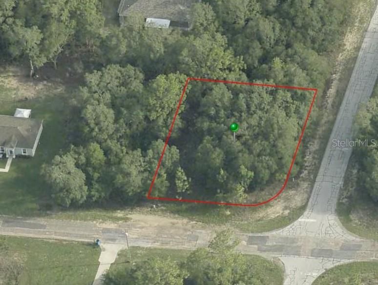 На продажу: $24,900 (0.28 acres)