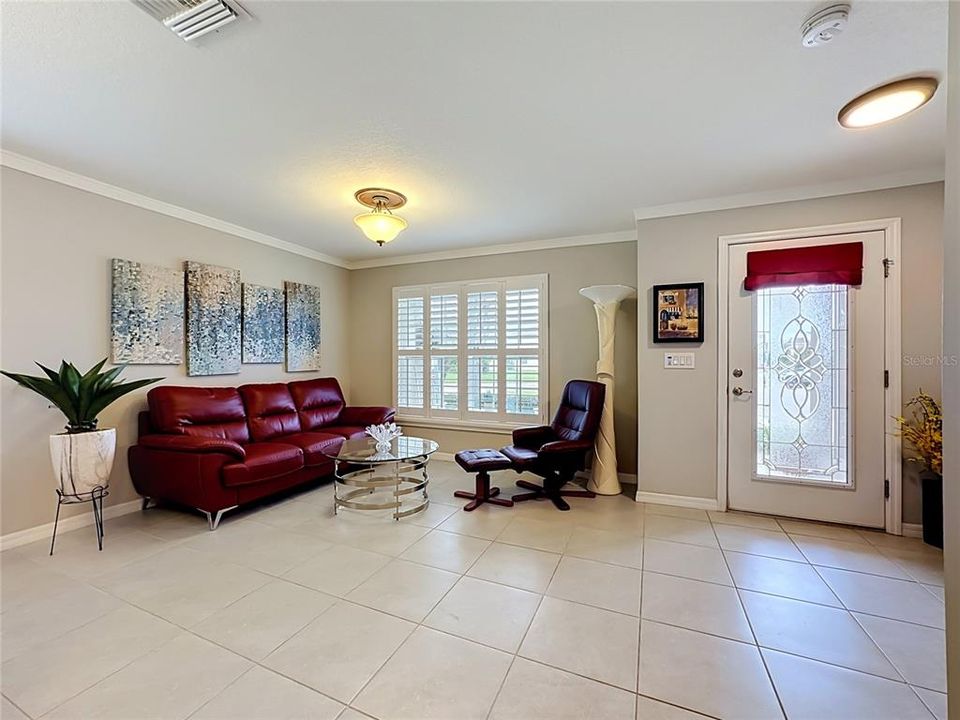 For Sale: $424,900 (4 beds, 2 baths, 2554 Square Feet)