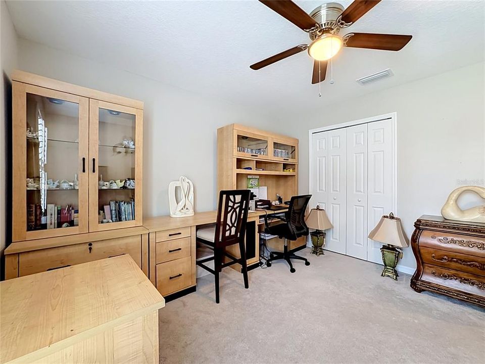For Sale: $424,900 (4 beds, 2 baths, 2554 Square Feet)