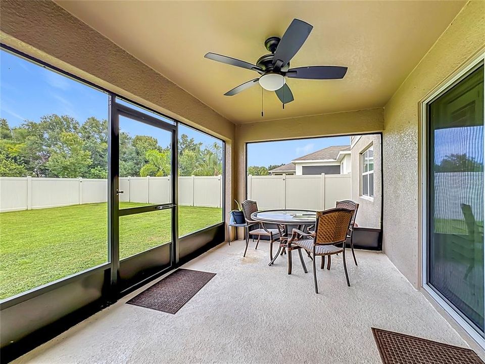 For Sale: $424,900 (4 beds, 2 baths, 2554 Square Feet)